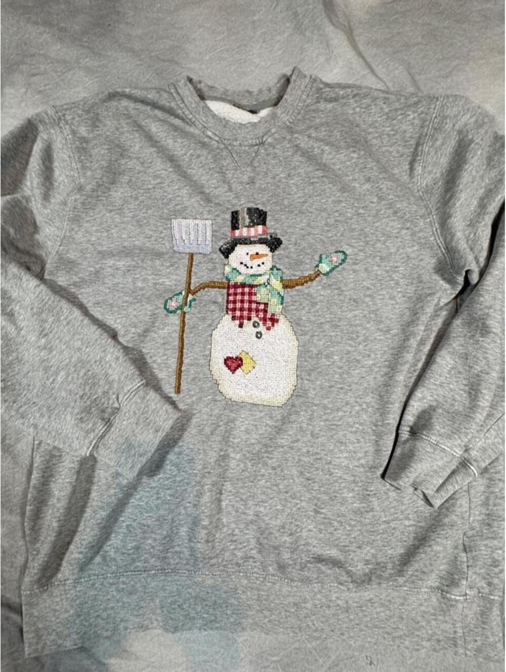 Vintage 90s Snowman Christmas Sweatshirt Cross Stitch Folk Art Gray Cozy Holiday